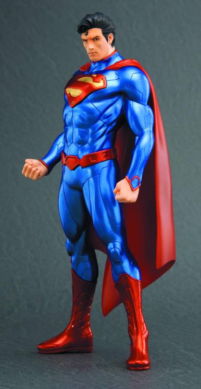 DC COMICS SUPERMAN ARTFX+ STATUE