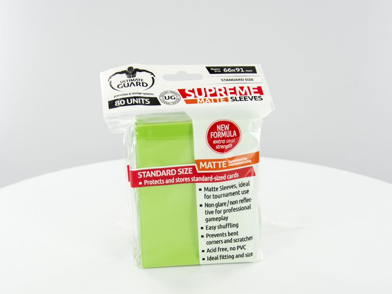 ULTIMATE GUARD SUPREME SLEEVES MATTE LIGHT GREEN STANDARD SIZE