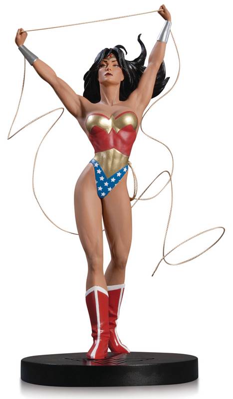 DC DESIGNER SER WONDER WOMAN BY ADAM HUGHES STATUE