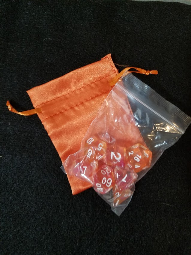 Nested Egg Gaming Citrus Dice Set with Bag (7 CT)