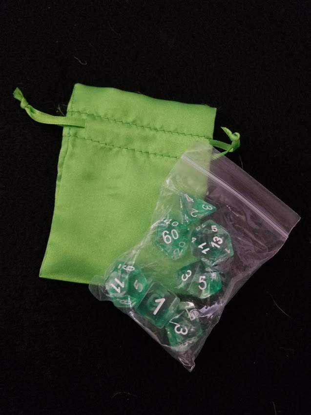 Nested Egg Gaming Lime Dice Set with Bag (7 CT)