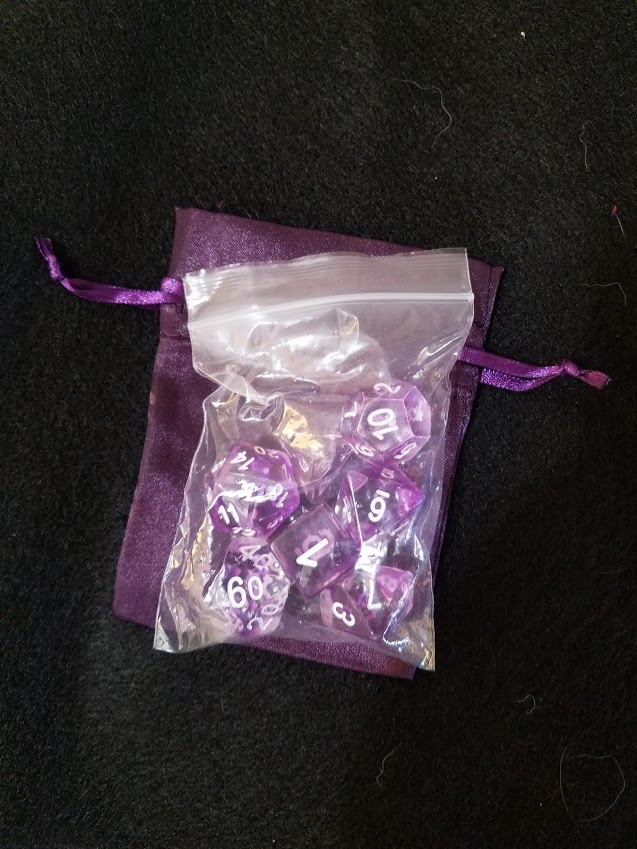 Nested Egg Gaming Grape Dice Set with Bag (7 CT)