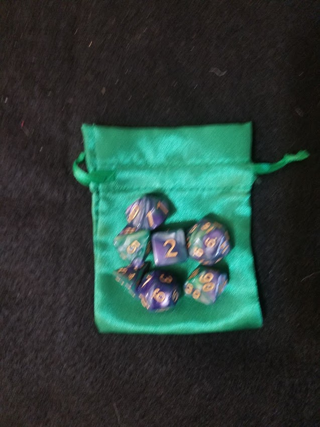 Nested Egg Gaming Earthling Dice Set with Bag (7 CT)