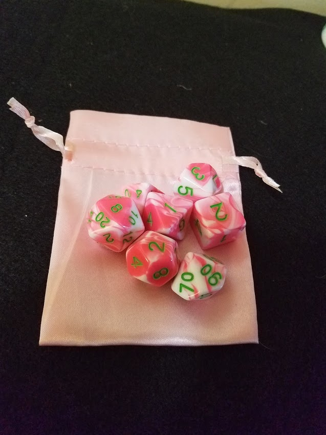 Nested Egg Gaming Bubblegum Dice Set with Bag (7 CT)