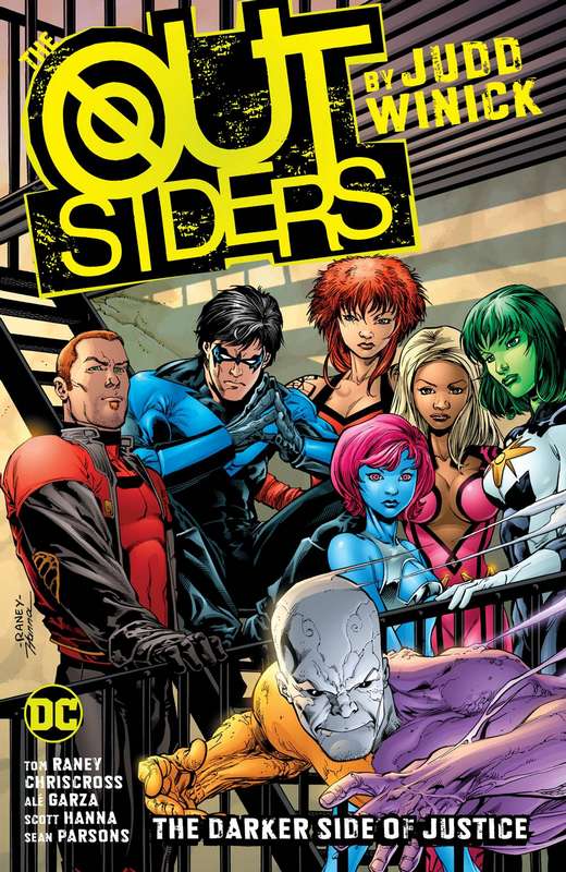 OUTSIDERS BY JUDD WINICK TP 01