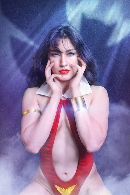 VAMPIRELLA #14 1:25 LEE COSPLAY VIRGIN RATIO VARIANT