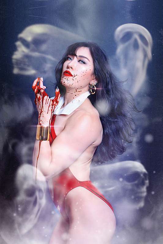 VAMPIRELLA #13 1:25 LEE COSPLAY VIRGIN RATIO VARIANT