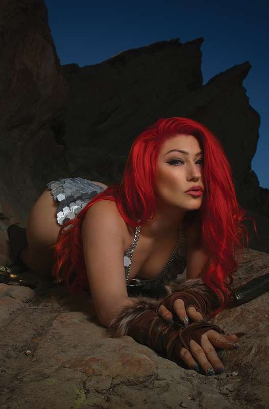 RED SONJA BLACK WHITE RED #3 CVR G 1:20 RATIO VARIANT COSPLAY VIRG